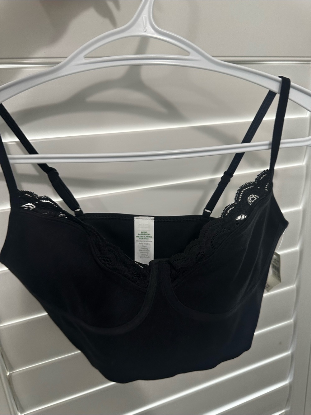BNWT AERIE bra top Size M